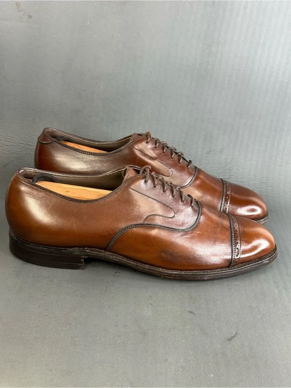 Johnston & Murphy Vintage Aristocraft brown leather Oxford men’s size 9D
